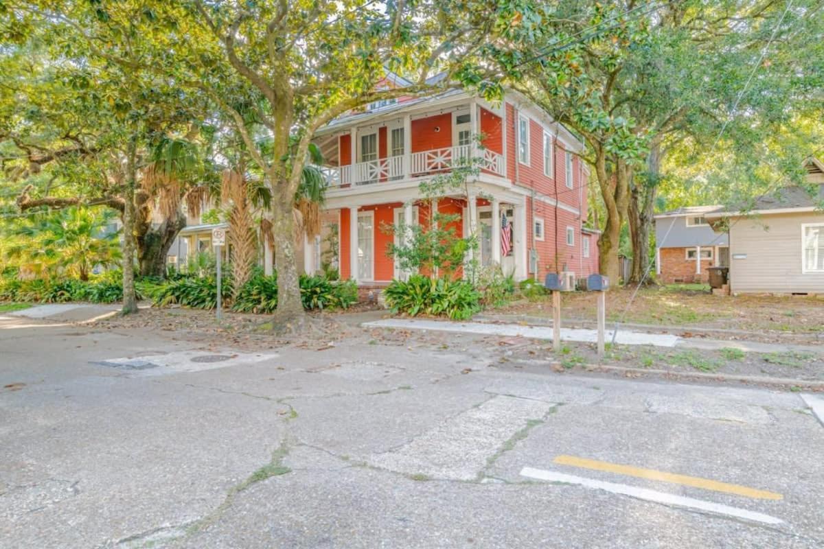 Pretty Peach Palace-Historic, Mins To Downtown Mobile Extérieur photo