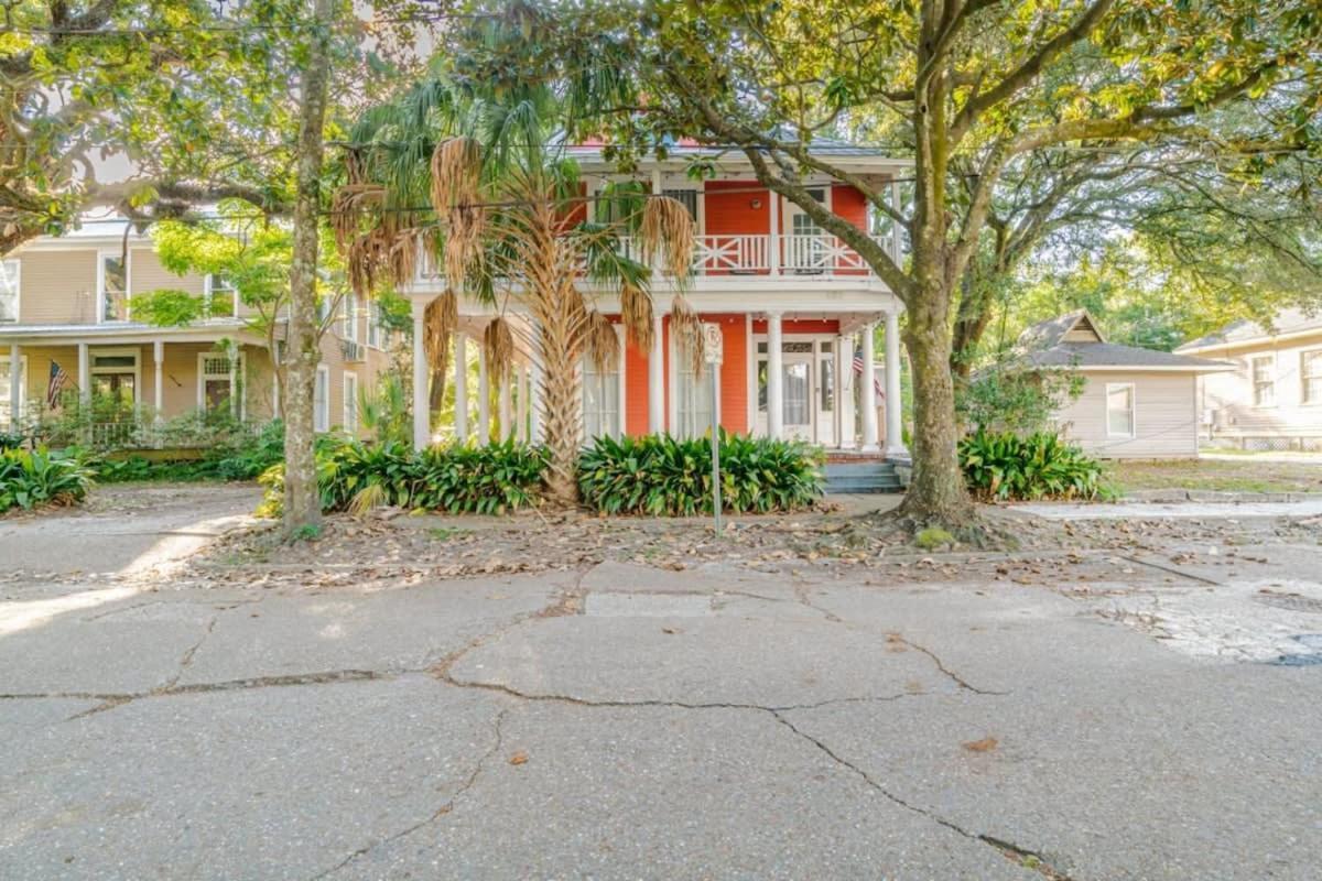 Pretty Peach Palace-Historic, Mins To Downtown Mobile Extérieur photo