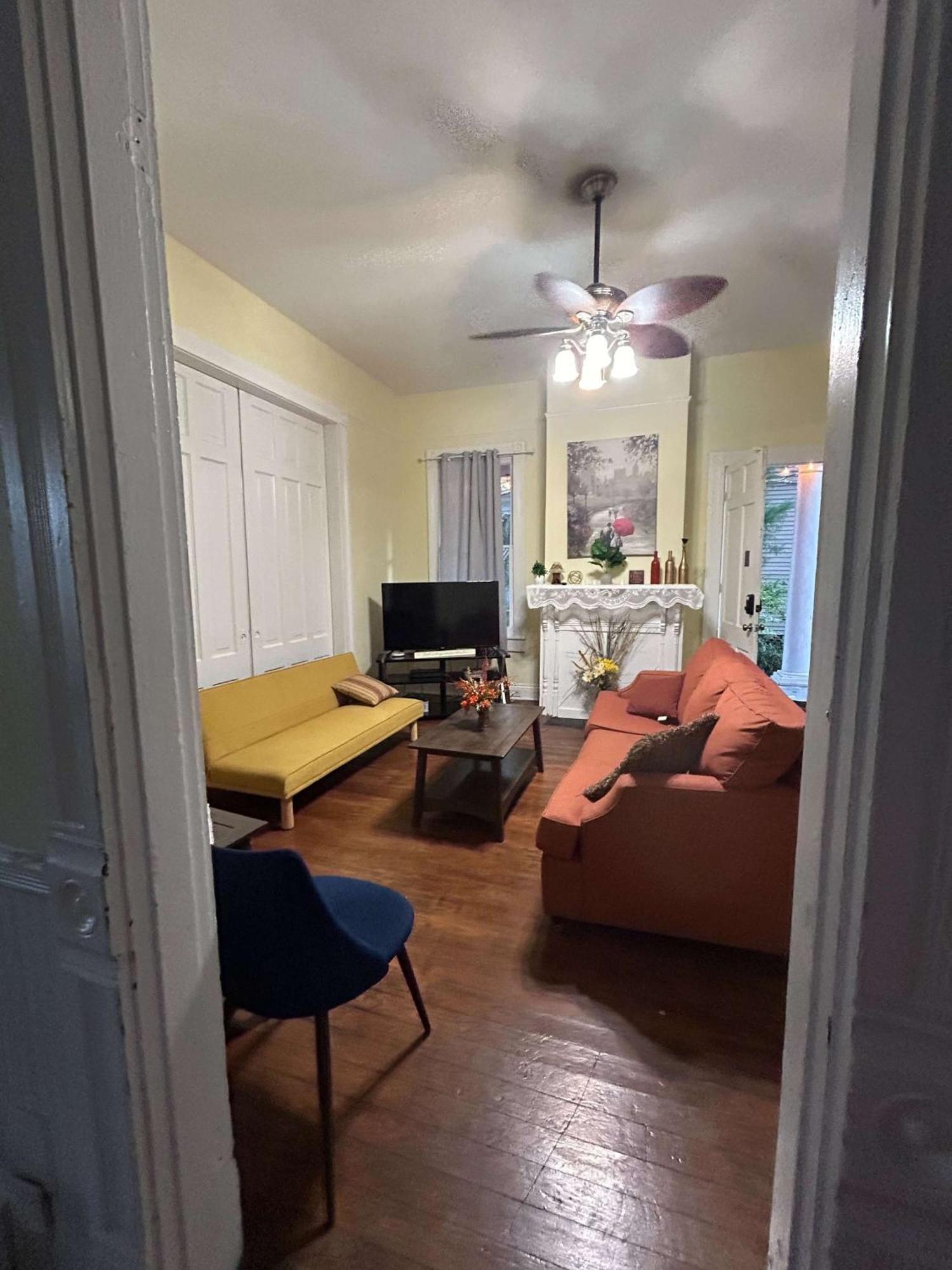 Pretty Peach Palace-Historic, Mins To Downtown Mobile Extérieur photo