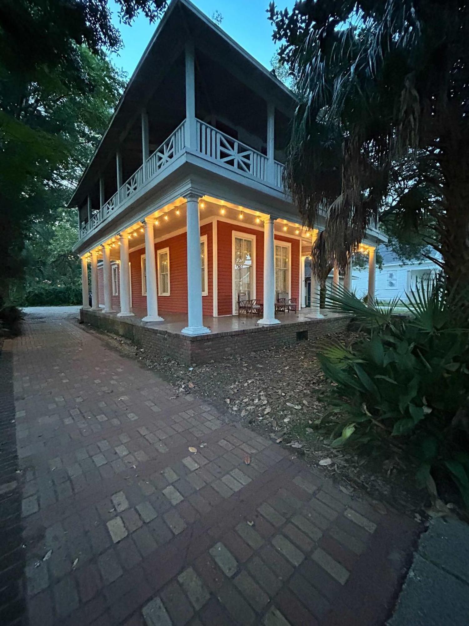 Pretty Peach Palace-Historic, Mins To Downtown Mobile Extérieur photo